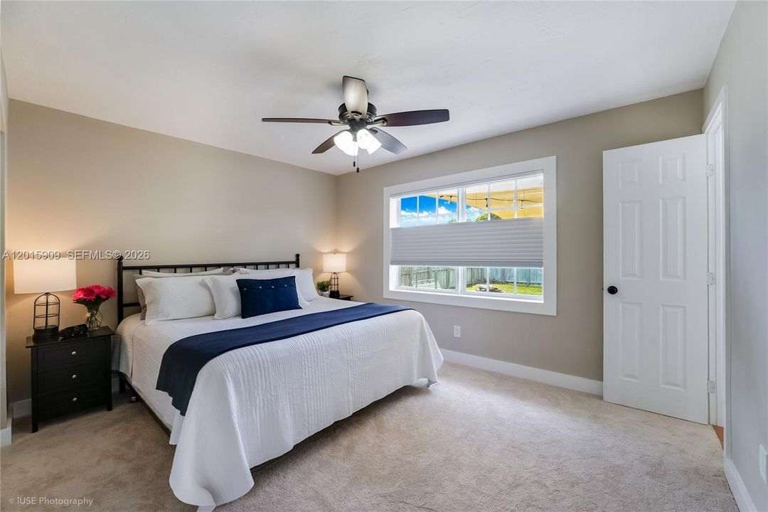 For Sale: $809,000 (3 beds, 2 baths, 1823 Square Feet)