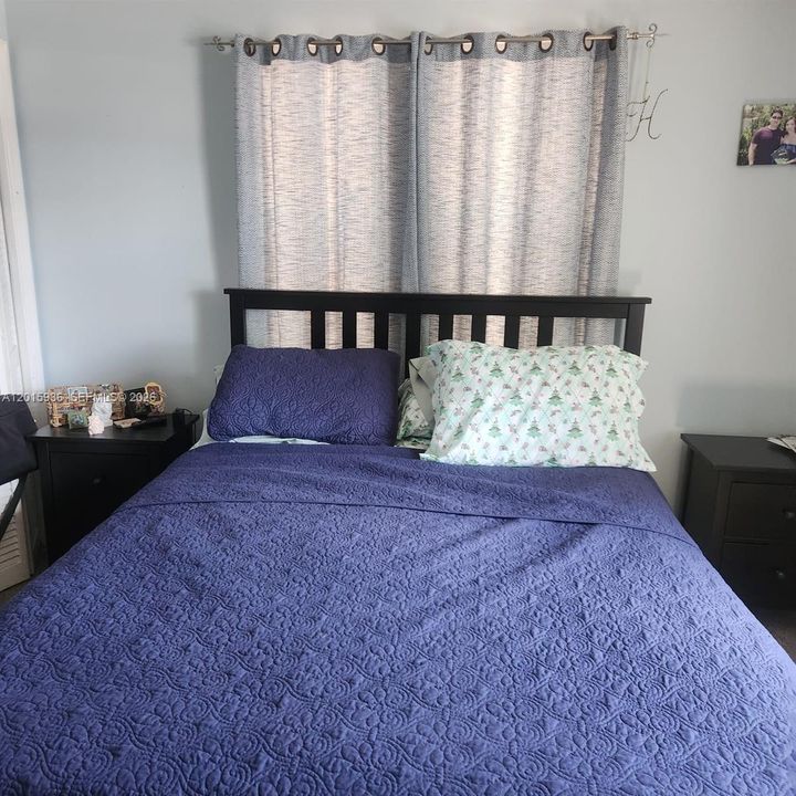 Active With Contract: $3,695 (3 beds, 2 baths, 1704 Square Feet)