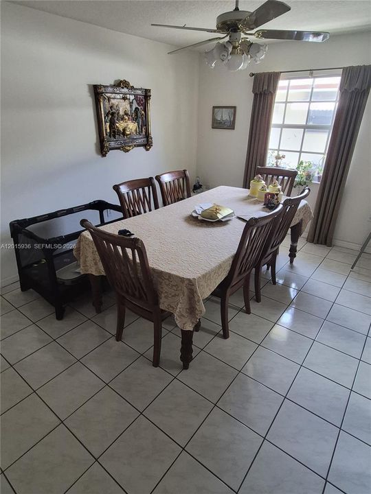 Active With Contract: $3,695 (3 beds, 2 baths, 1704 Square Feet)