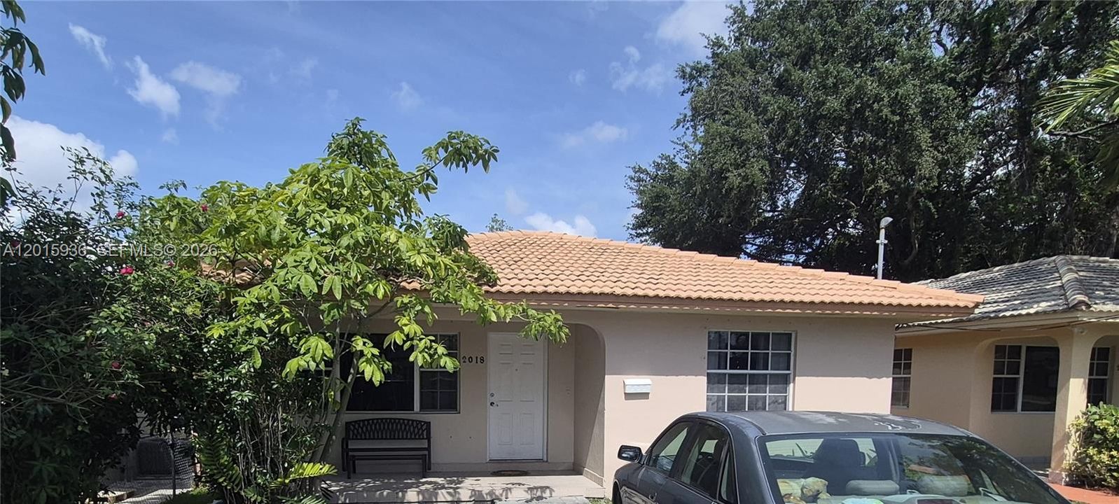 Active With Contract: $3,695 (3 beds, 2 baths, 1704 Square Feet)