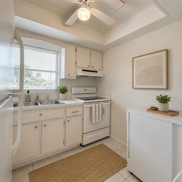 VIRTUALLY STAGED KITCHEN 3