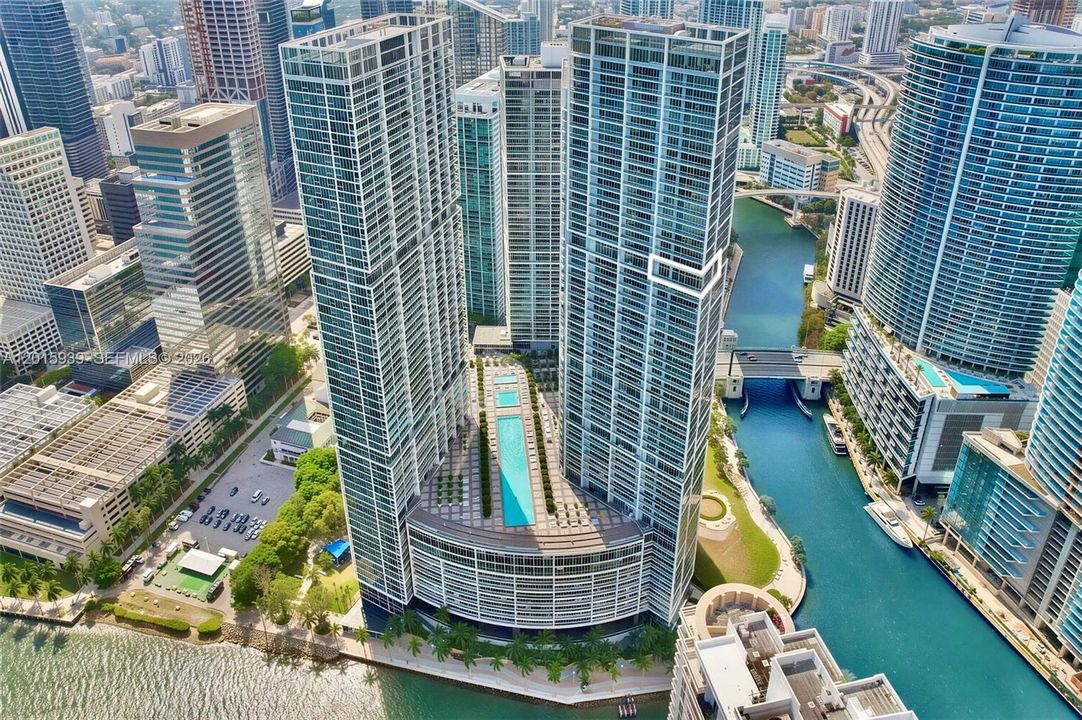En Venta: $4,995,000 (3 camas, 2 baños, 1825 Pies cuadrados)
