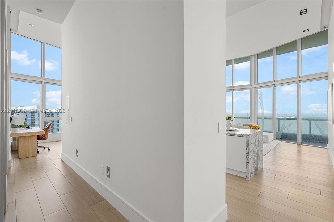 En Venta: $4,995,000 (3 camas, 2 baños, 1825 Pies cuadrados)