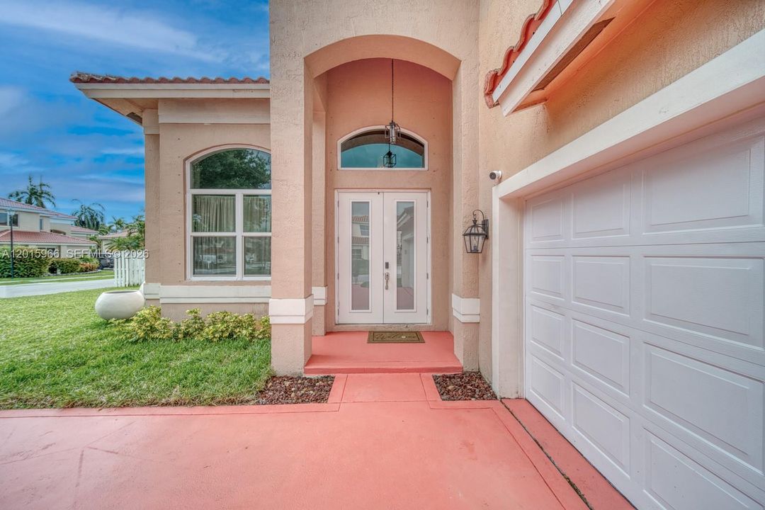 For Sale: $675,000 (4 beds, 3 baths, 2246 Square Feet)
