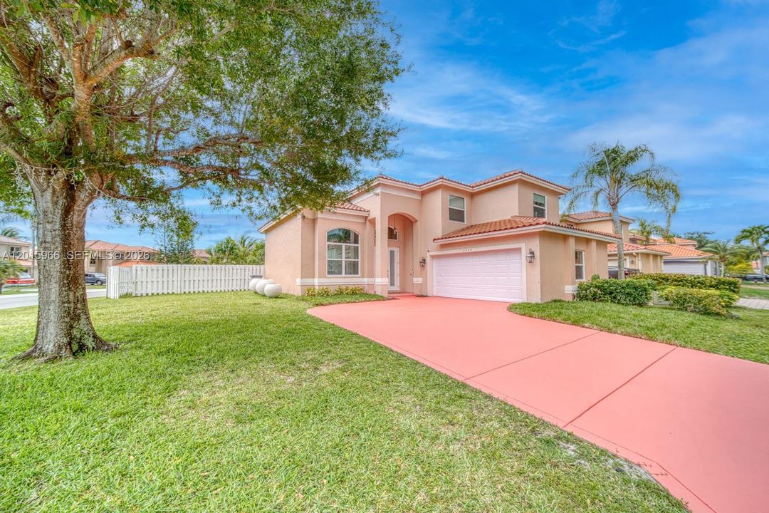 For Sale: $675,000 (4 beds, 3 baths, 2246 Square Feet)