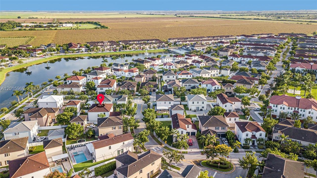 На продажу: $830,000 (4 спален, 3 ванн, 3080 Квадратных фут)