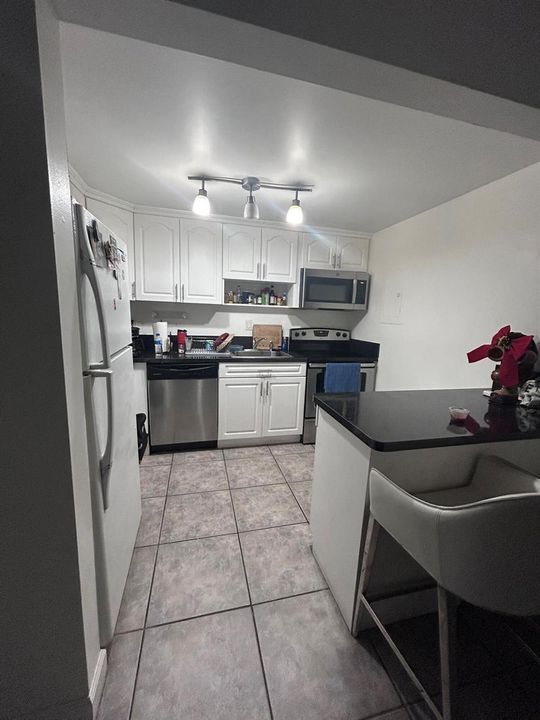 121- Kitchen