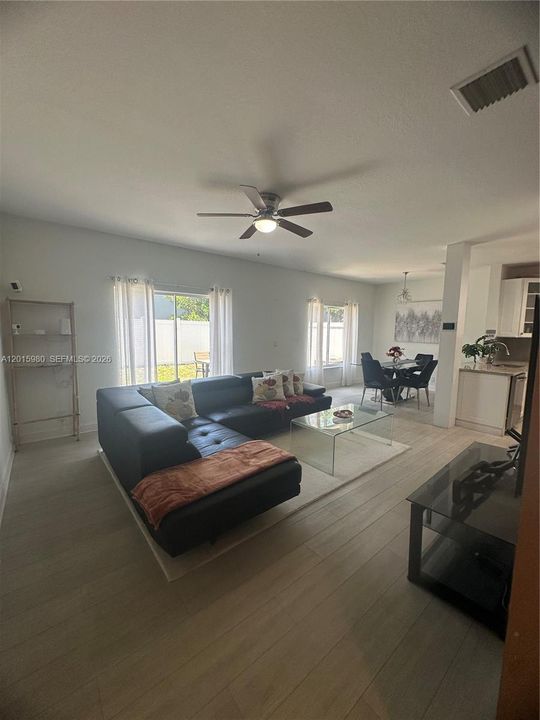 En Renta: $3,800 (3 camas, 2 baños, 1781 Pies cuadrados)
