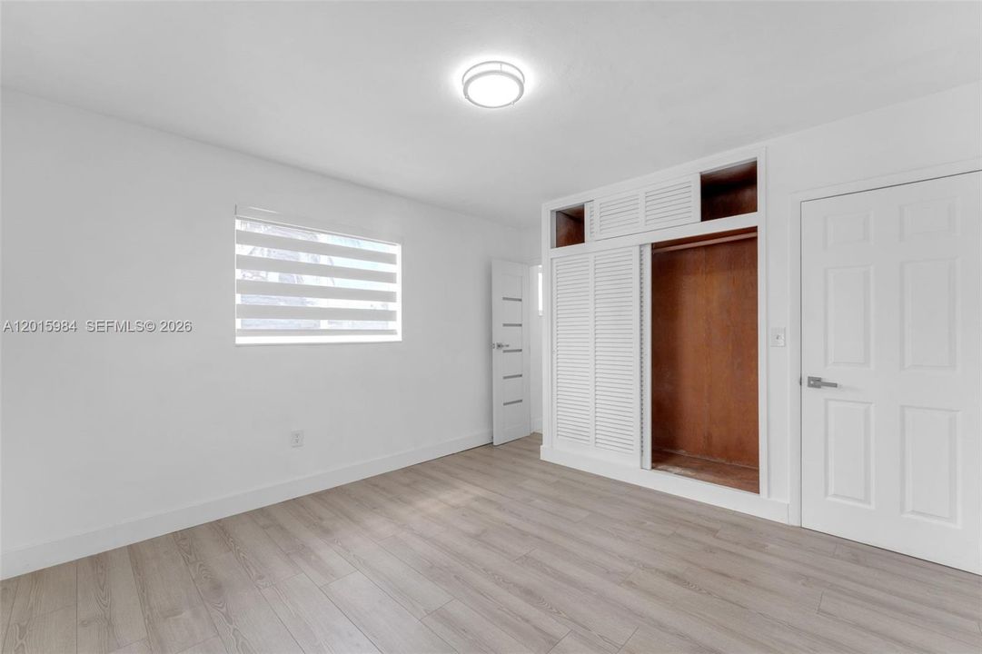 En Venta: $729,000 (3 camas, 2 baños, 1330 Pies cuadrados)