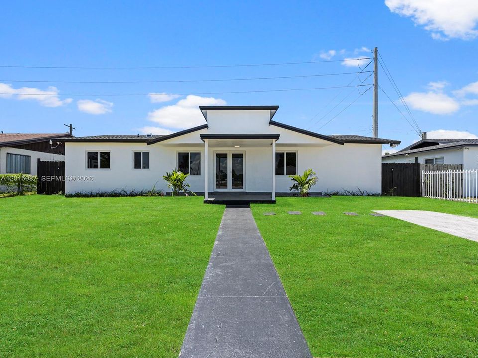 Active With Contract: $3,500 (5 beds, 3 baths, 1865 Square Feet)