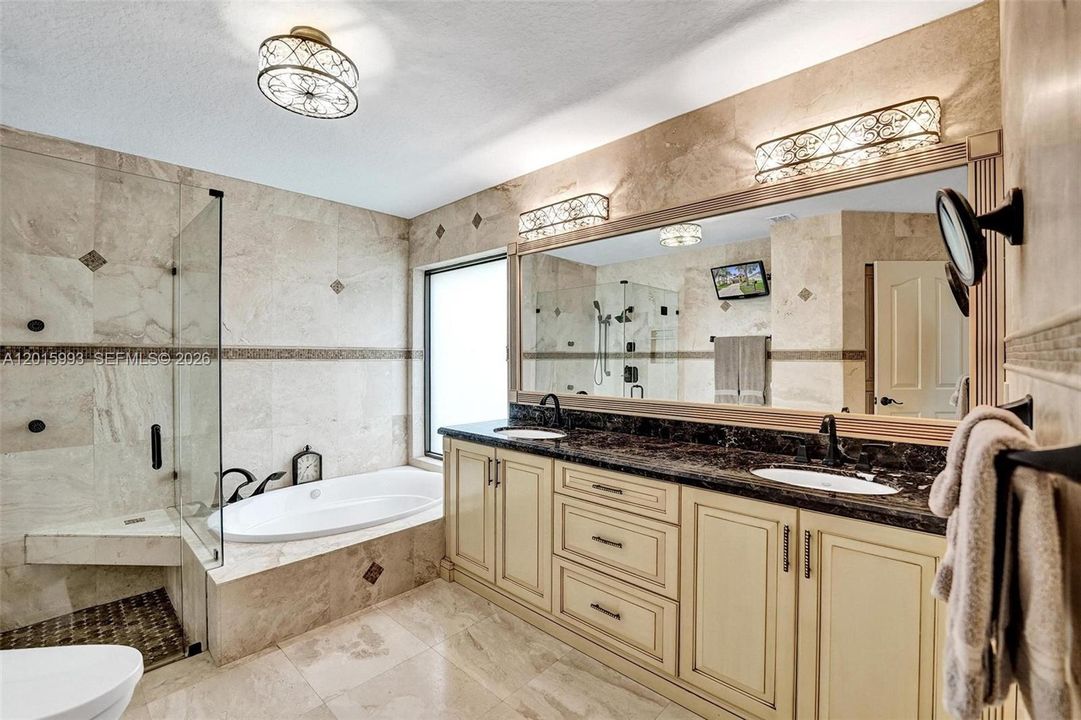Active With Contract: $925,000 (4 beds, 2 baths, 2332 Square Feet)