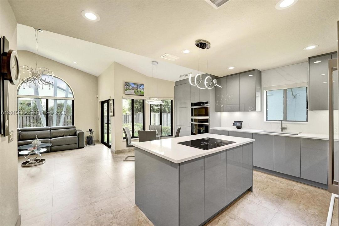 Active With Contract: $925,000 (4 beds, 2 baths, 2332 Square Feet)