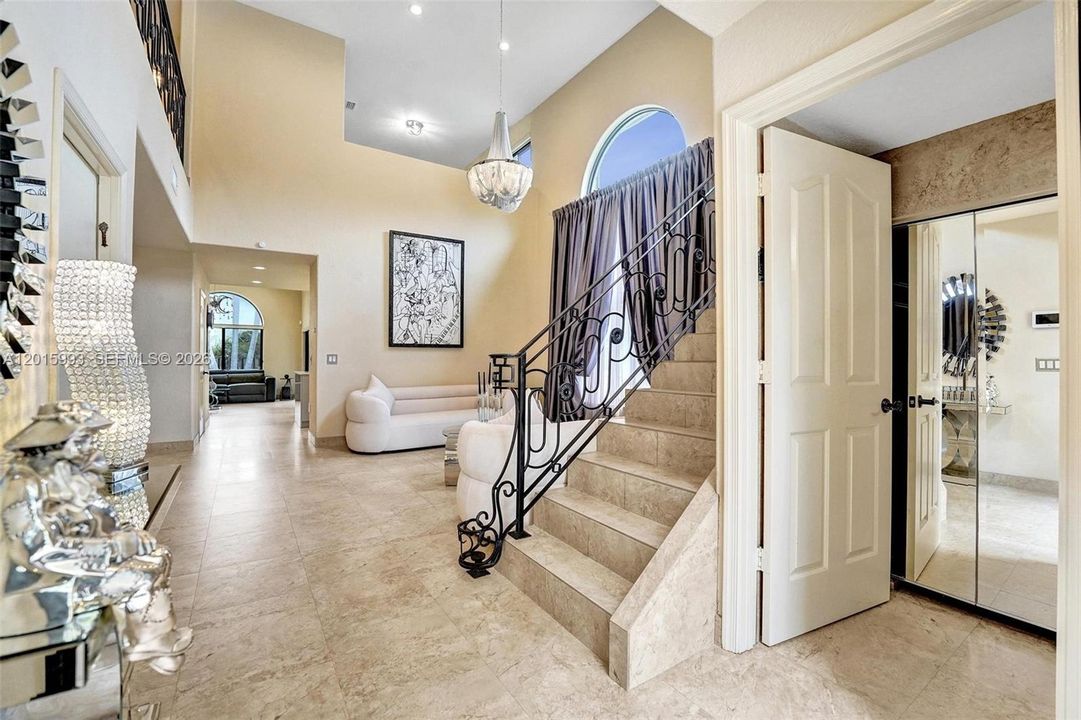 Active With Contract: $925,000 (4 beds, 2 baths, 2332 Square Feet)