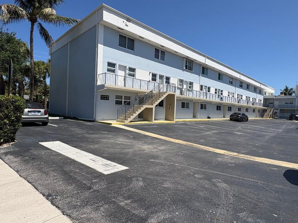 building unit 118 2