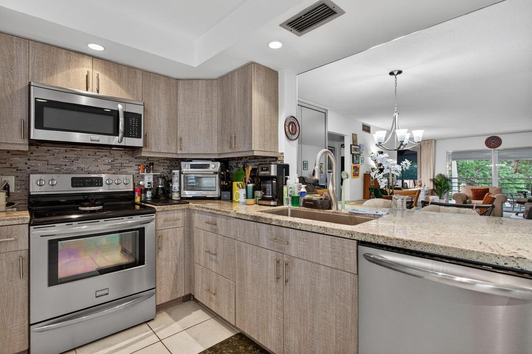 7-web-or-mls-3002-5501