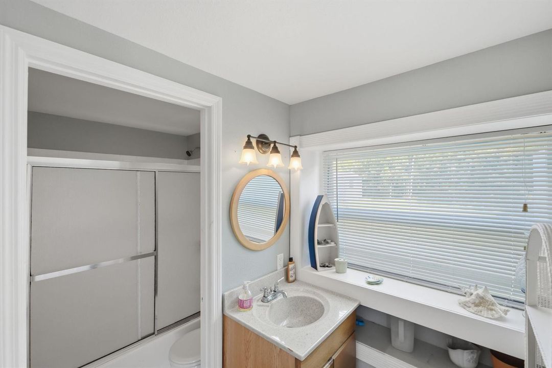 65-web-or-mls-108-carlisle-ln