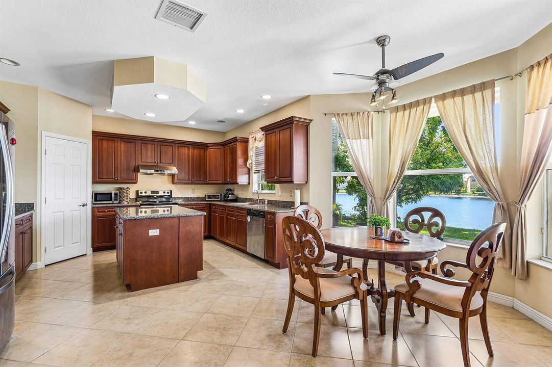 Eat in Kitchen