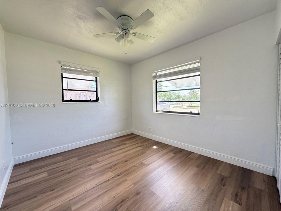 En Renta: $4,100 (4 camas, 2 baños, 1184 Pies cuadrados)
