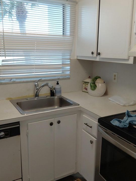 Kitchen sink