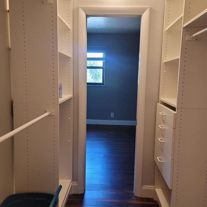 MBR closet