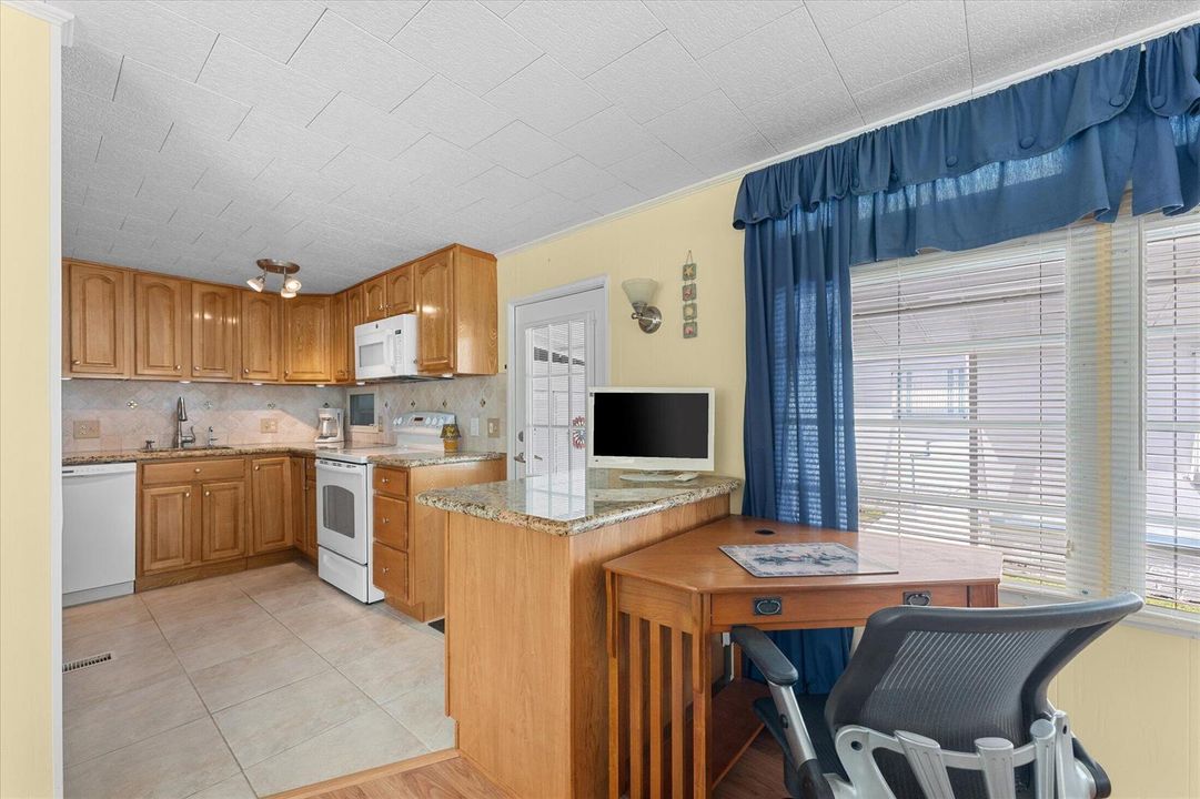 07-8630 SW 21st Ct, Davie-17