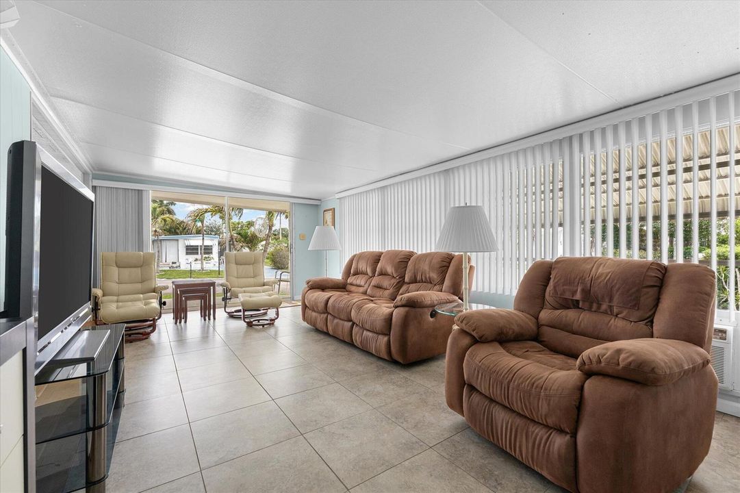 11-8630 SW 21st Ct, Davie-11