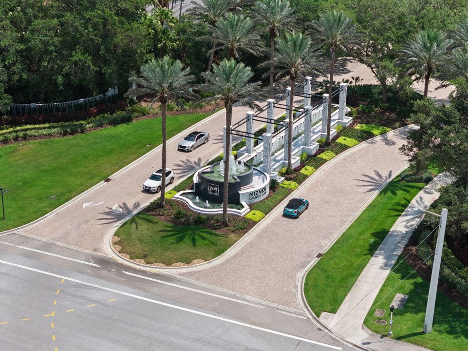 56-web-or-mls-16014-laurel-creek-dr