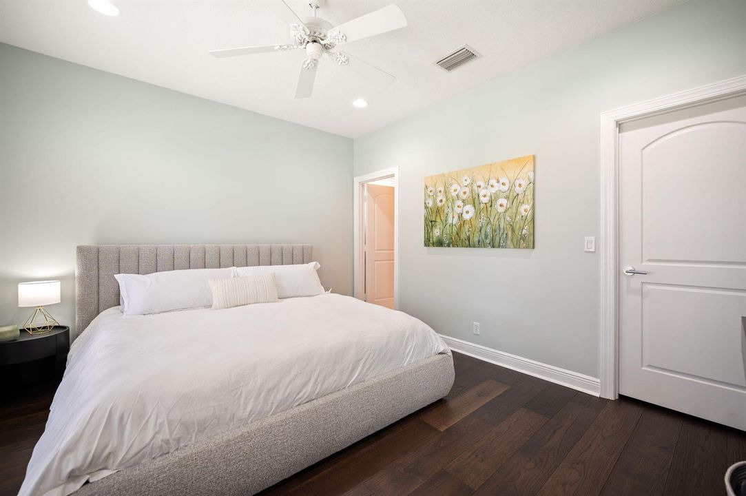 30-web-or-mls-16014-laurel-creek-dr