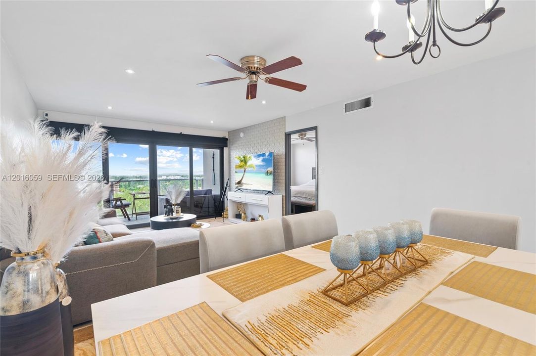 В аренду: $4,200 (2 спален, 2 ванн, 1002 Квадратных фут)