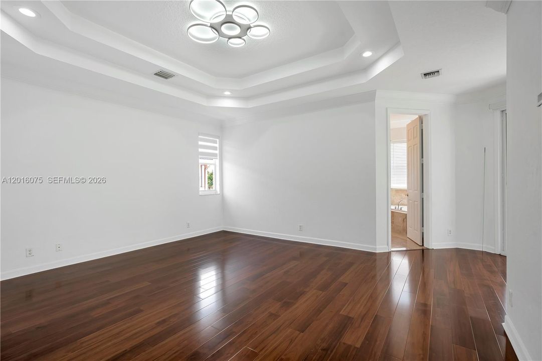 Active With Contract: $5,995 (5 beds, 6 baths, 3779 Square Feet)