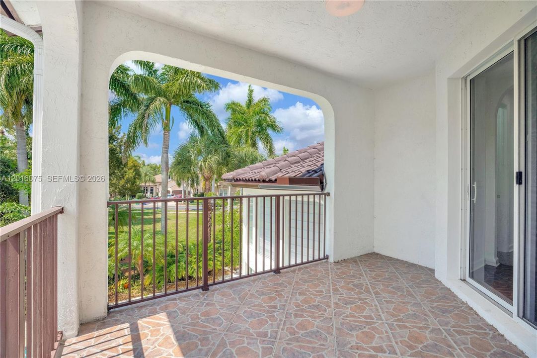 Active With Contract: $5,995 (5 beds, 6 baths, 3779 Square Feet)