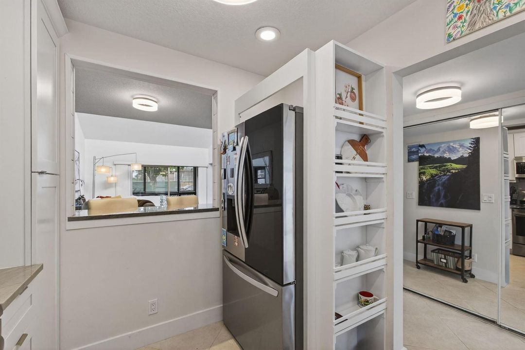 Kitchen 4