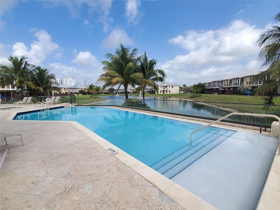 For Rent: $4,450 (4 beds, 3 baths, 2328 Square Feet)