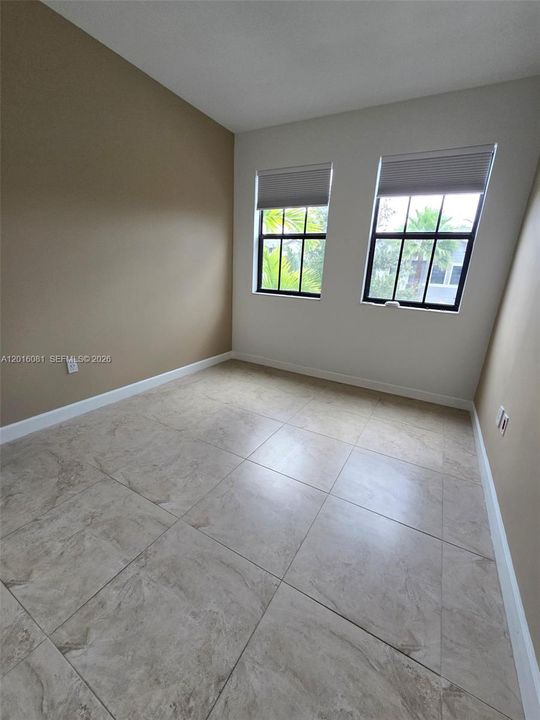 For Rent: $4,450 (4 beds, 3 baths, 2328 Square Feet)
