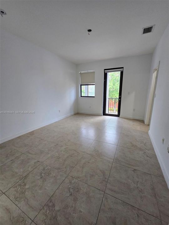 For Rent: $4,450 (4 beds, 3 baths, 2328 Square Feet)