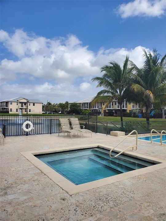 For Rent: $4,450 (4 beds, 3 baths, 2328 Square Feet)