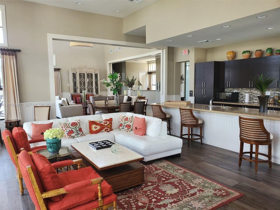 For Rent: $4,450 (4 beds, 3 baths, 2328 Square Feet)