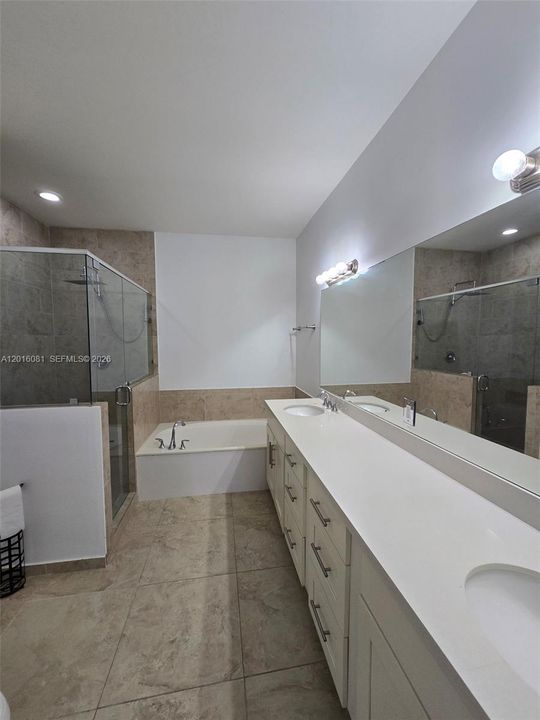 For Rent: $4,450 (4 beds, 3 baths, 2328 Square Feet)