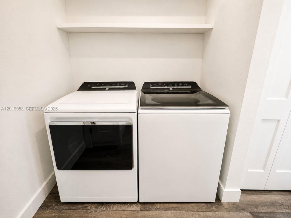 En Venta: $269,000 (3 camas, 2 baños, 1104 Pies cuadrados)
