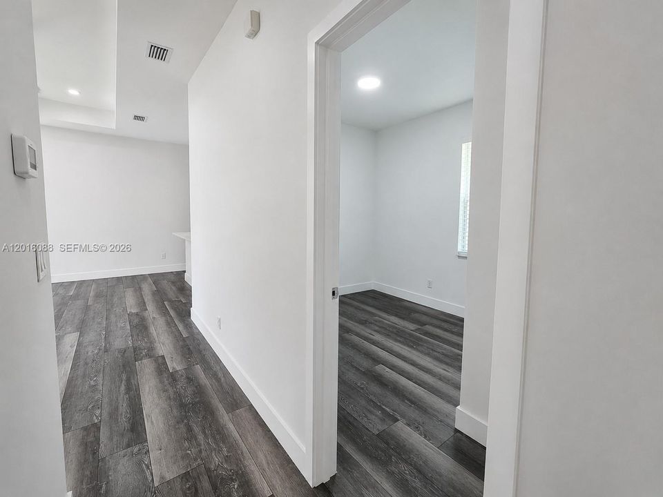 En Venta: $269,000 (3 camas, 2 baños, 1104 Pies cuadrados)