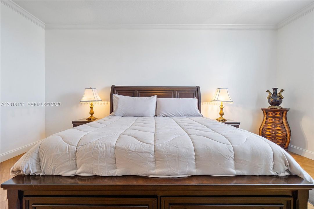 For Rent: $3,750 (2 beds, 2 baths, 1497 Square Feet)
