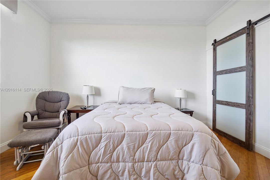 For Rent: $3,750 (2 beds, 2 baths, 1497 Square Feet)