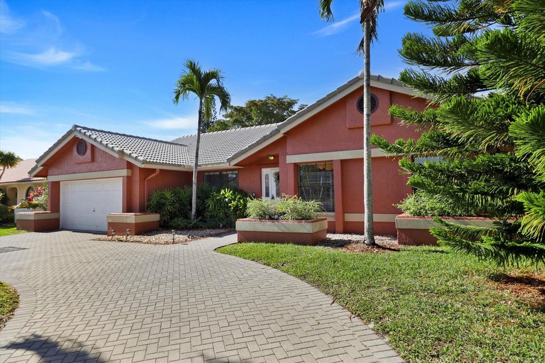 47-10966 NW 14th St-47