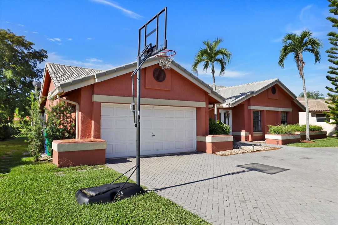 49-10966 NW 14th St-49