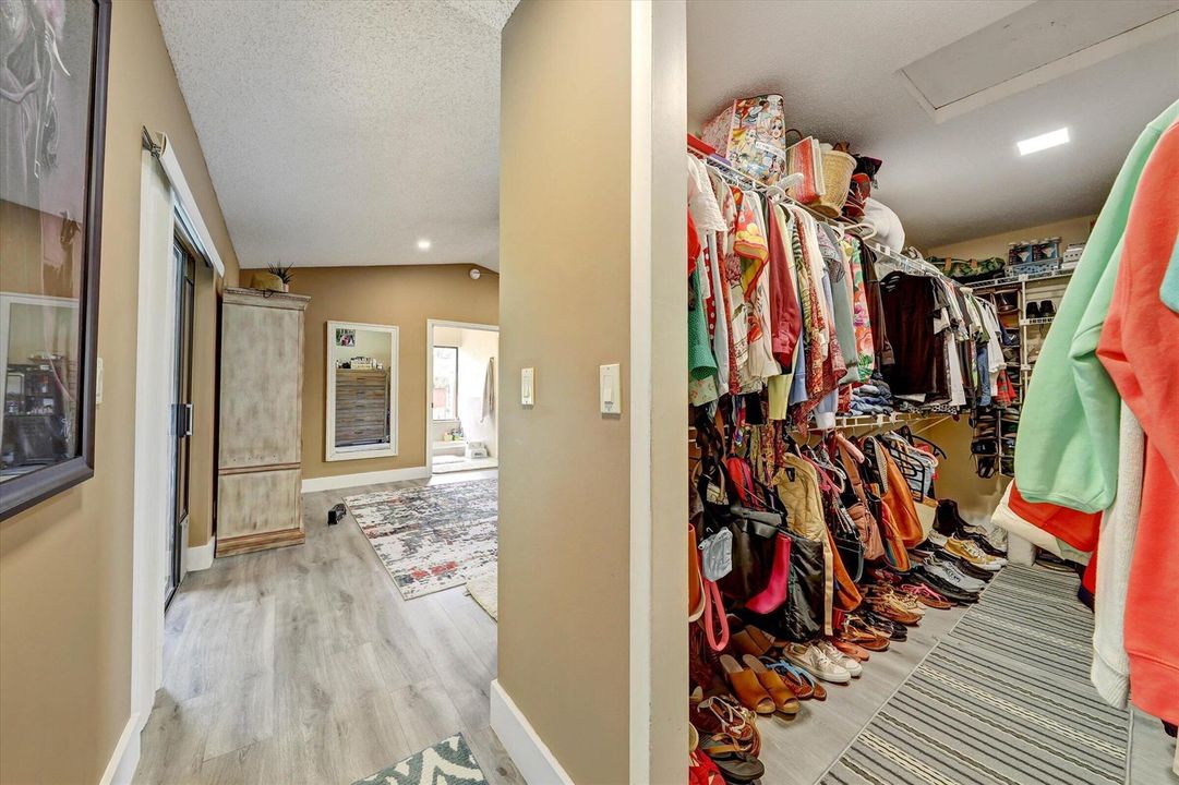 07-10966 NW 14th St-7