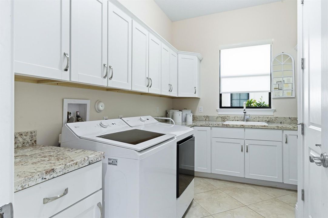 165_Gardenia_Isles_Dr_PBG_1-7098_006-Edi