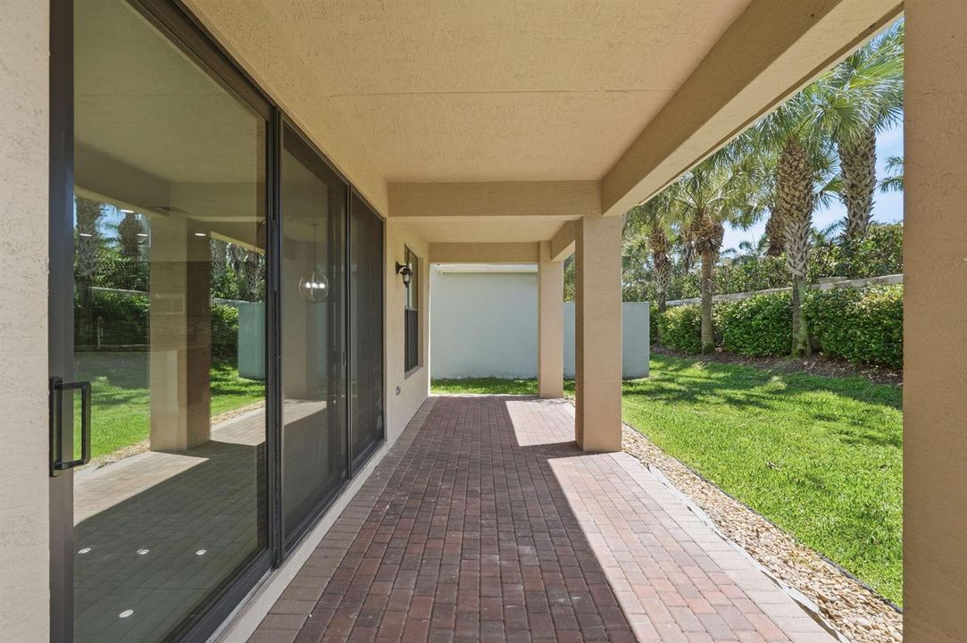 45-web-or-mls-14703_Alabaster_Avenue_048