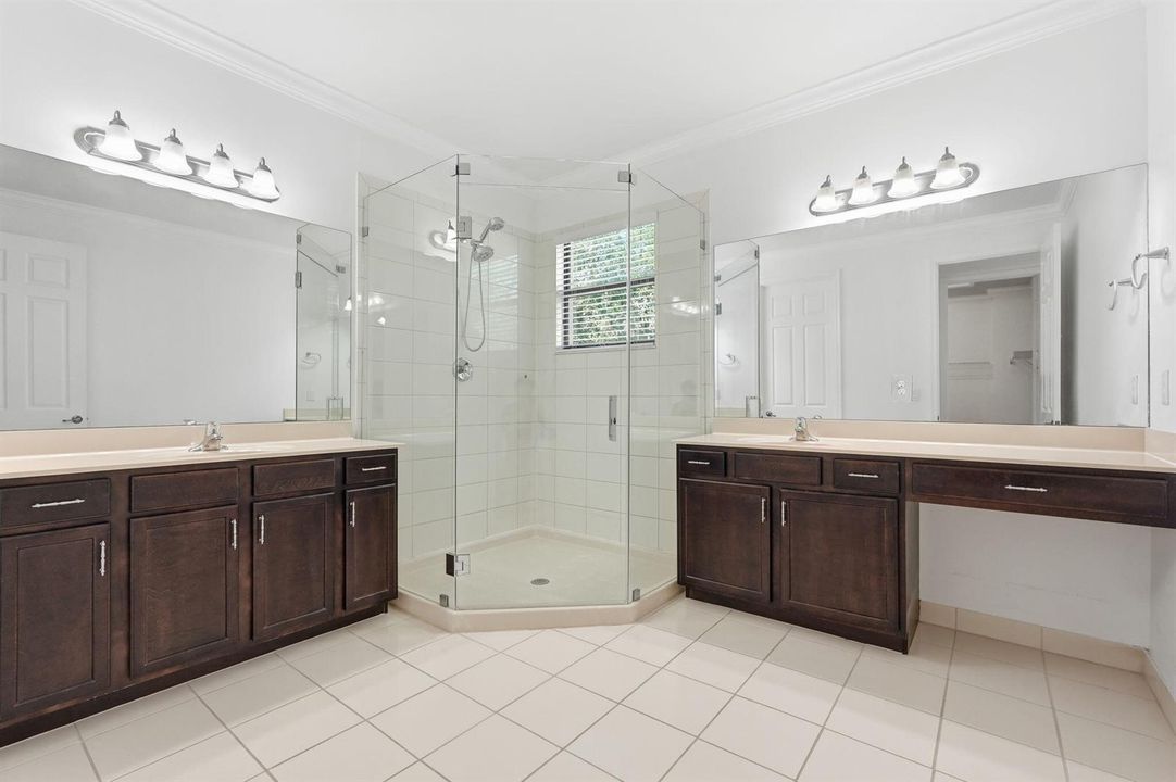 5-web-or-mls-14703_Alabaster_Avenue_005