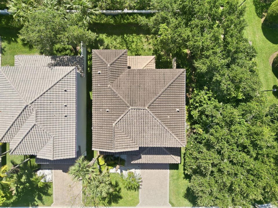 78-web-or-mls-14703_Alabaster_Avenue_Dro
