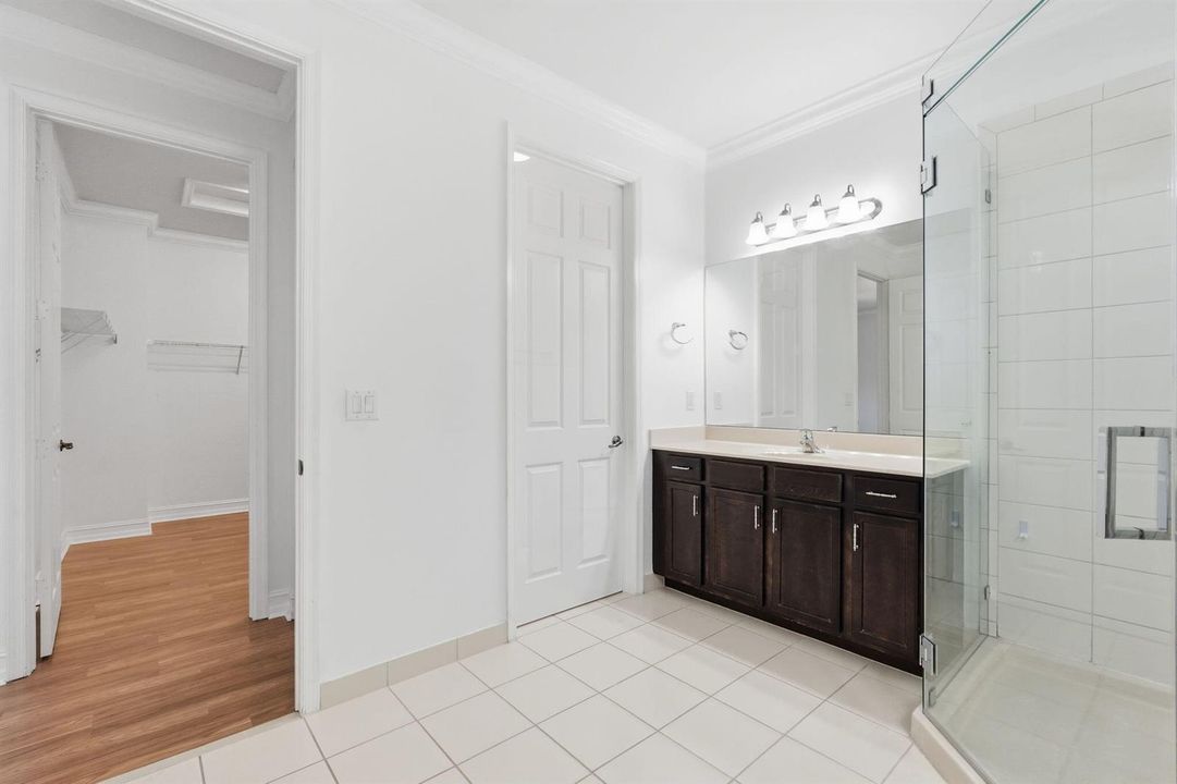6-web-or-mls-14703_Alabaster_Avenue_006